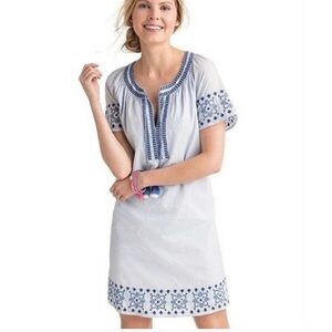 Vineyard vines cotton embroidered summer dress
